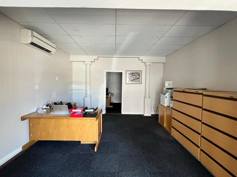 To Let commercial Property for Rent in Newton Park Eastern Cape